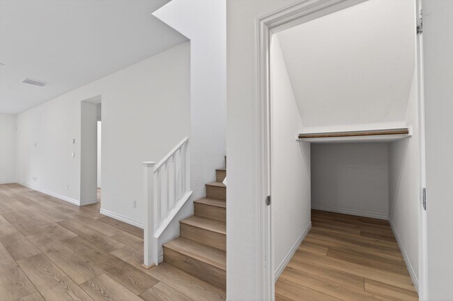 Building Photo - THIS is the HOME you have been waiting for!