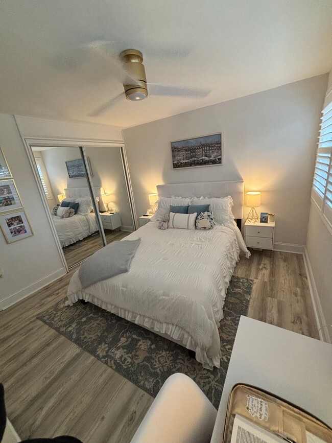 Building Photo - Spacious 3BR/2BA Condo Near UTK – Updated,...