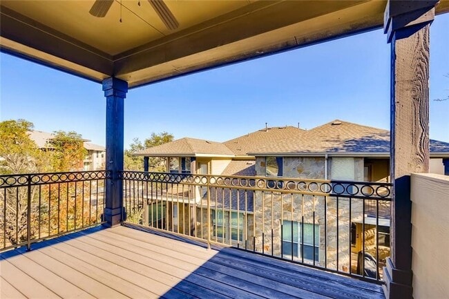 Building Photo - 7500 Colina Vista Loop
