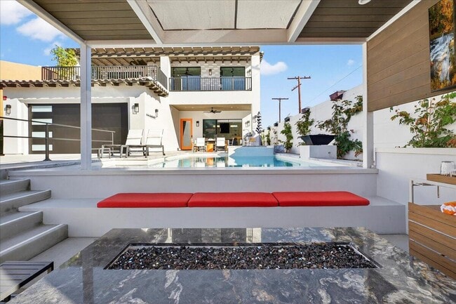 Building Photo - 51120 Avenida Navarro