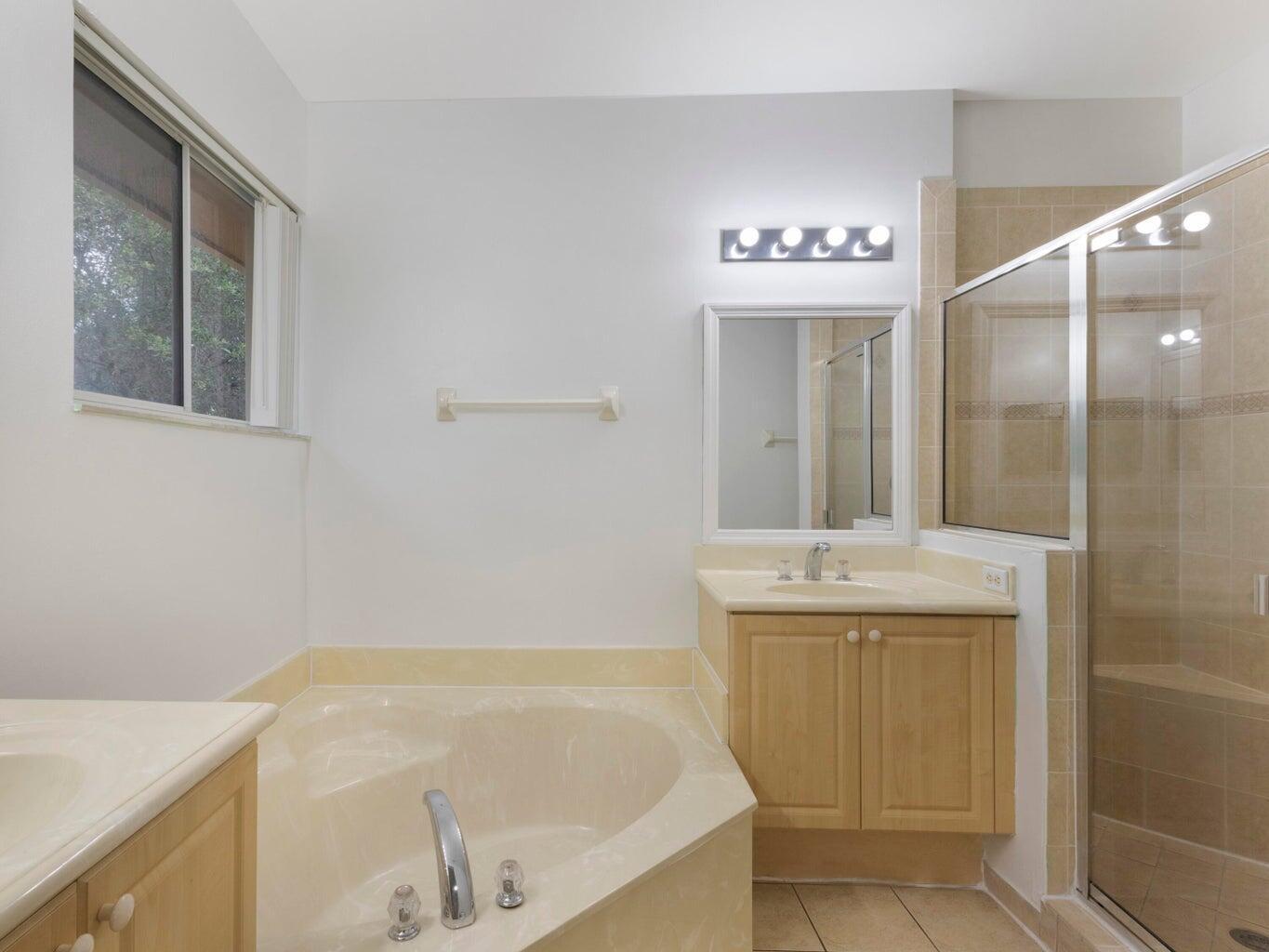 Building Photo - 4325 Berkshire Wharf Dr