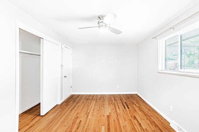 Building Photo - Charming 3BD, 2BA Arvada Home with 2-Car Garage and Yard