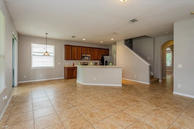 Building Photo - 4 br, 2.5 bath House - 1709 Madison Ivy Ci...