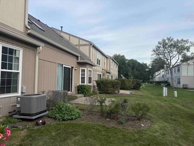 Building Photo - 1477 Garnet Cir