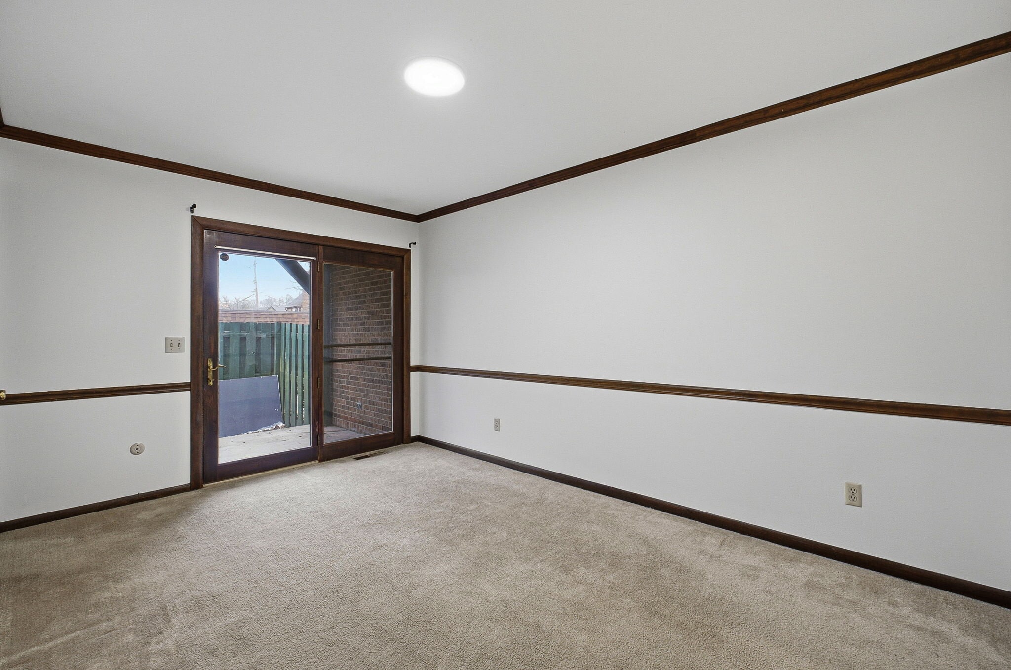 Building Photo - 4554 Sandringham Dr