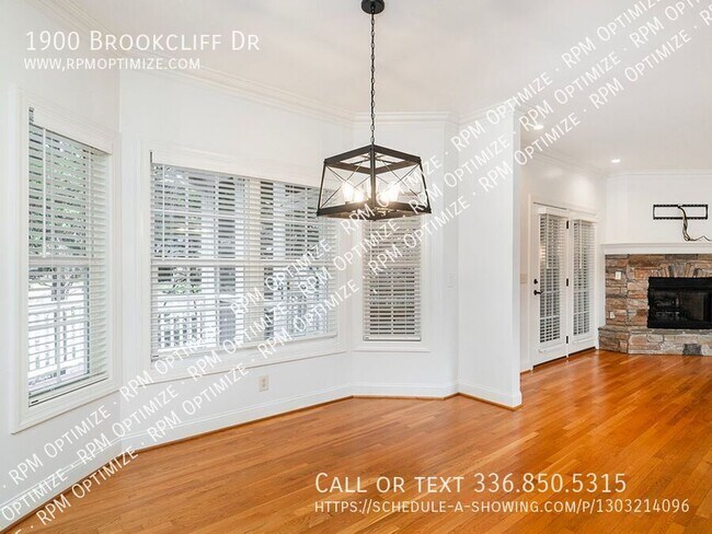 Building Photo - 1900 Brookcliff Dr