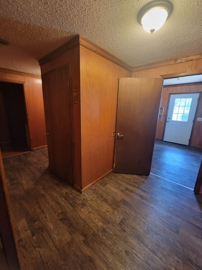 Building Photo - Home in Nashville GA