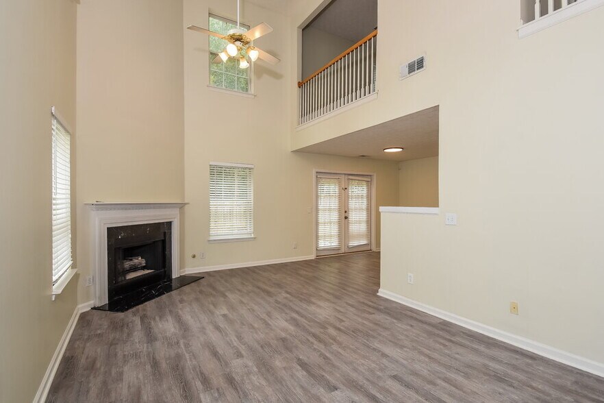 Building Photo - 2375 Keenland Ct