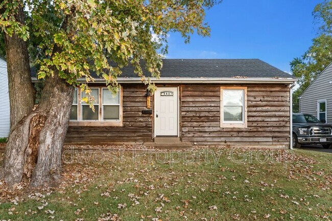 Primary Photo - 216 Graham Rd