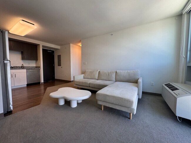 Building Photo - Partially Furnished.   Unbeatable location in Kakaako/Ward Village areas - 2 Bed 2 Bath 1 Parking