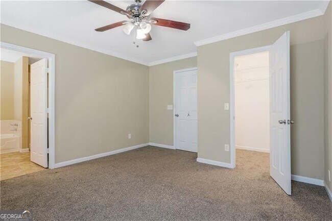 Building Photo - 1463 Devon Mill Way