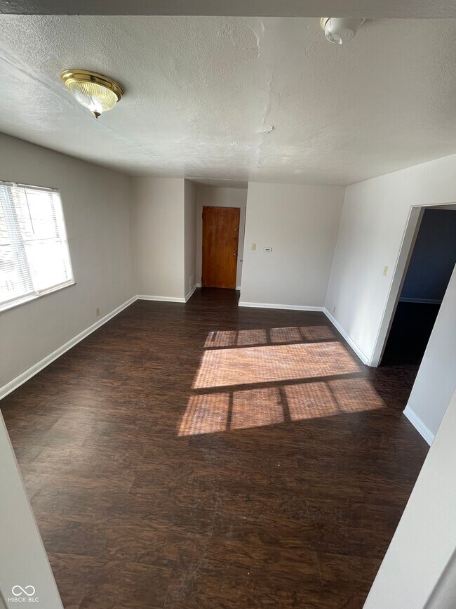 Building Photo - 4 N Butler Ave