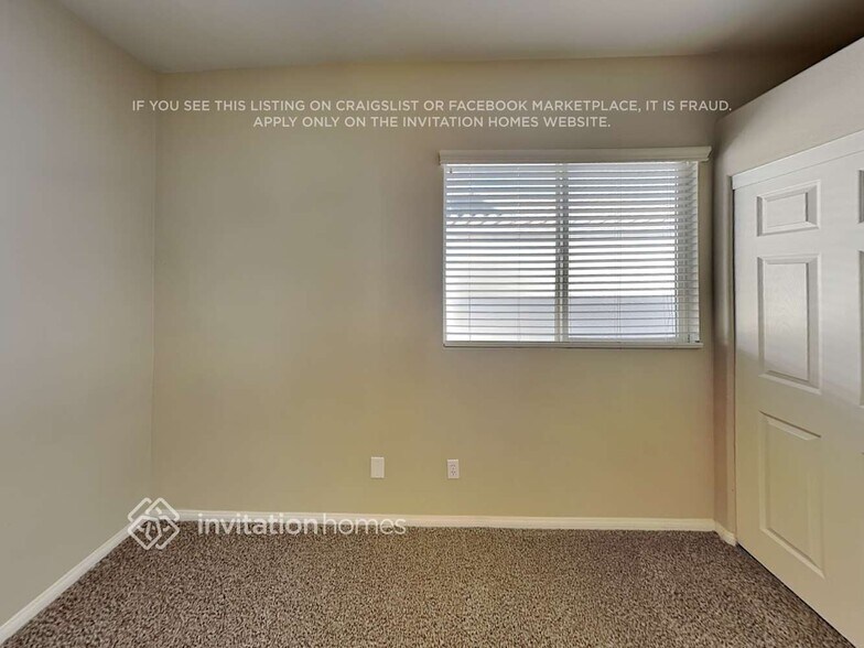 Building Photo - 557 Leap Frog Ave