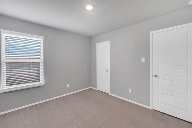 Building Photo - 6715 Scarlet Sagebrush St