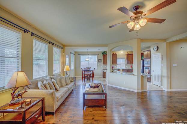 Building Photo - 398 Pecan Meadows