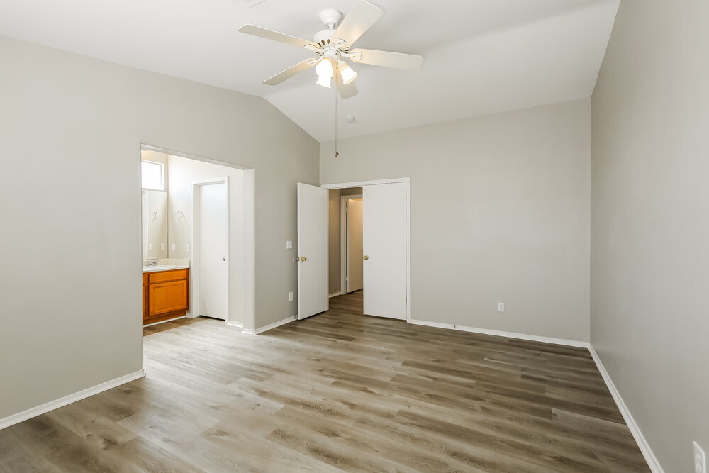 Building Photo - 1737 Villa Vista Way