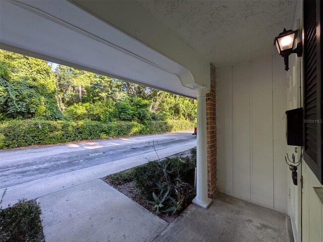 Building Photo - 450 Cherrywood Gardens Dr