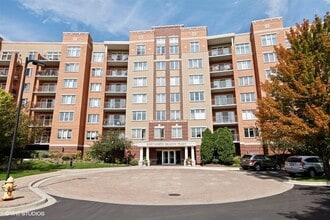 Building Photo - 1 Beacon Pl