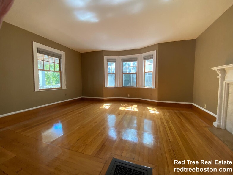 Building Photo - 26 Kilsyth Rd