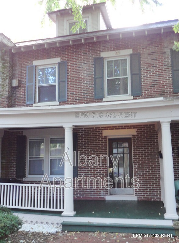 Building Photo - 568 Park Ave