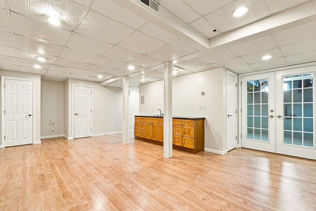 Building Photo - 22 Stoney Hill Rd