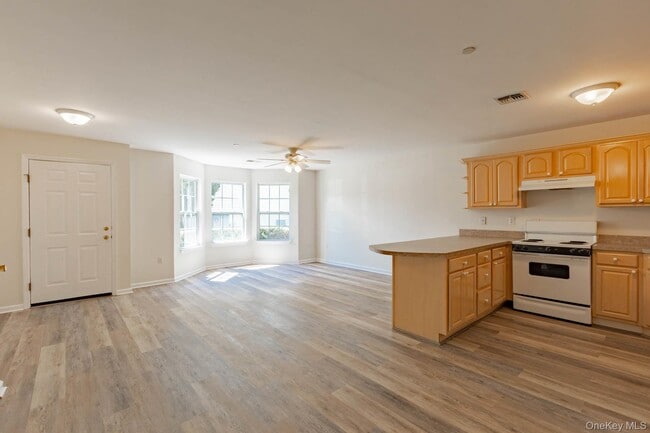 Building Photo - 101 Flurry Ln
