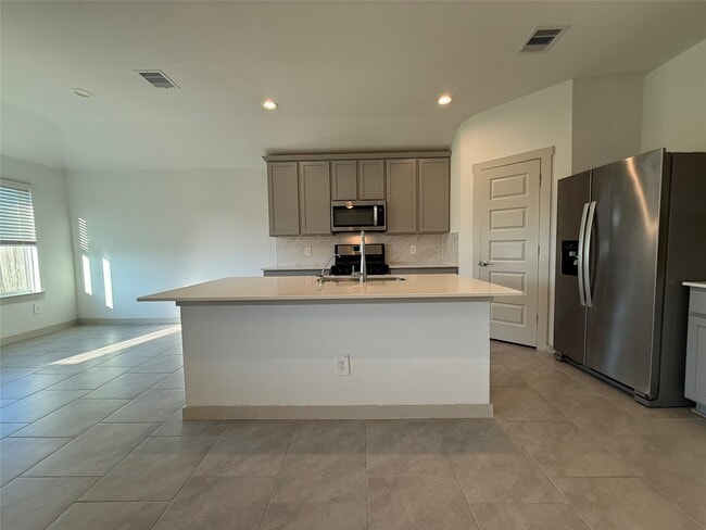 Building Photo - 28918 Yulee Mill Dr