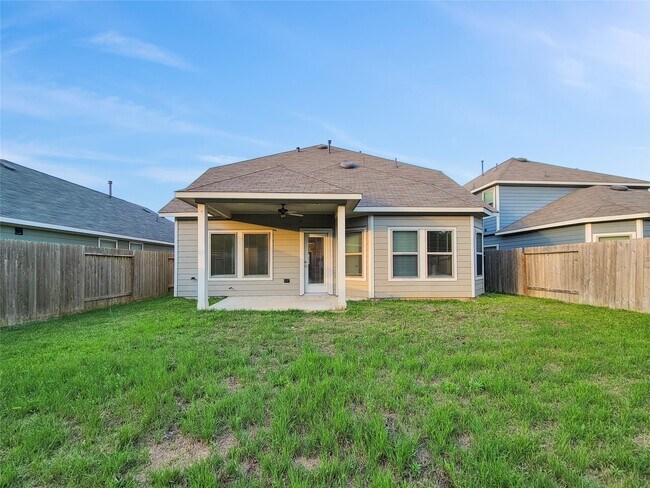 Building Photo - 21928 Juniper Crossing Dr