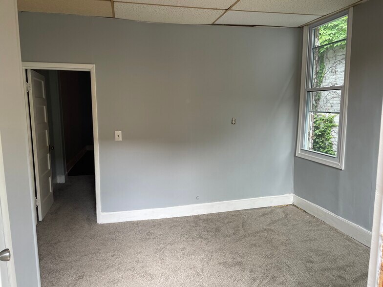Building Photo - 3107 N Calvert St