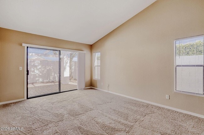 Building Photo - 3214 E Siesta Ln