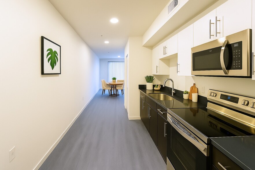 Building Photo - Cloud Nine