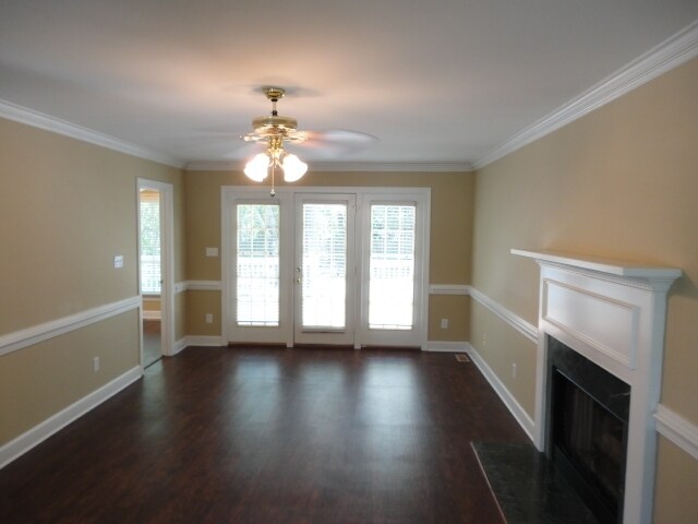 Building Photo - 506 Vintage Grove Ln