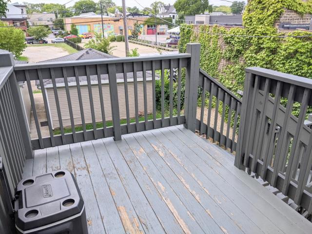 Building Photo - 3 bedroom in Evanston IL 60201