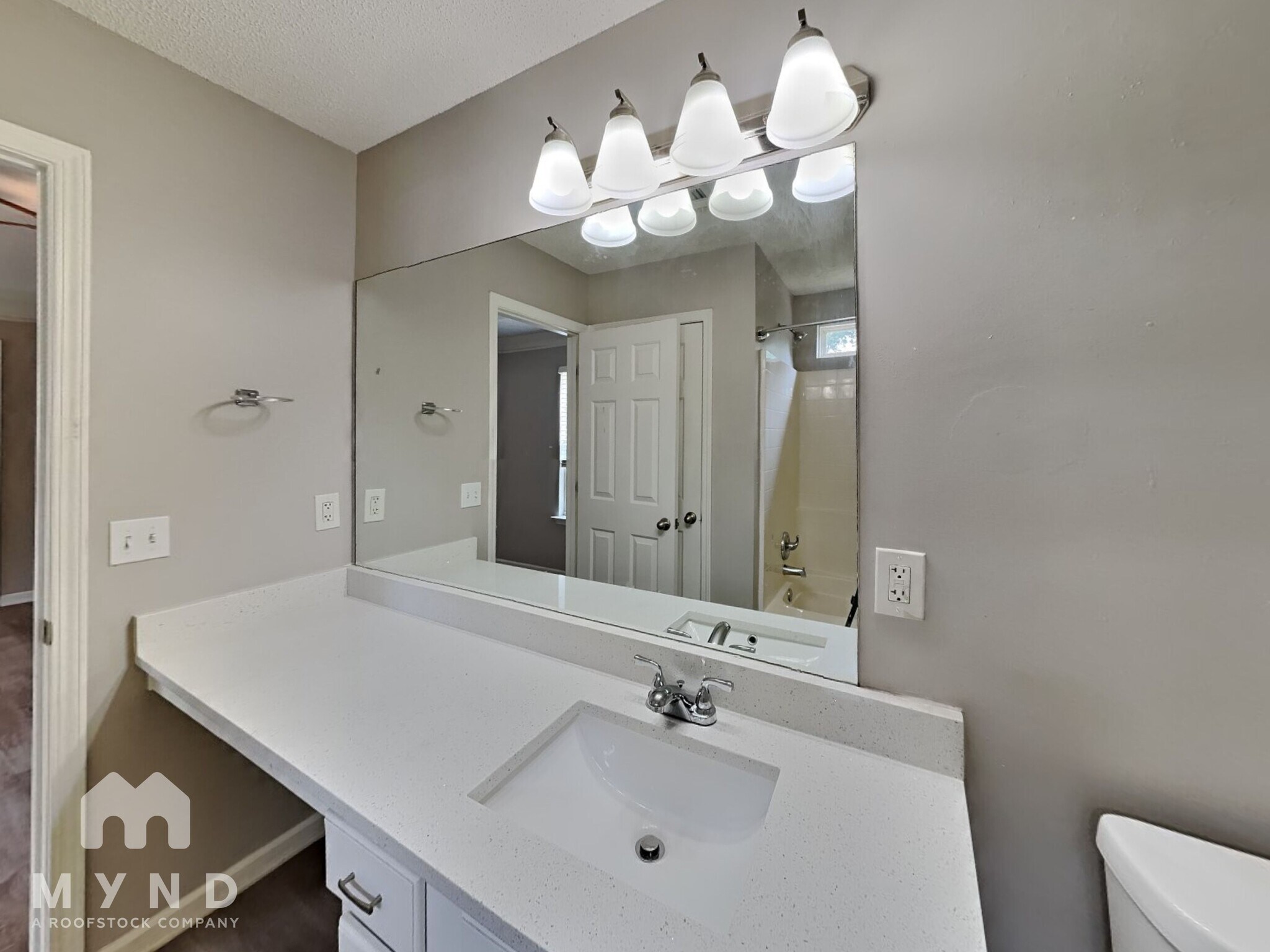 Building Photo - 3547 Devon Chase Rd