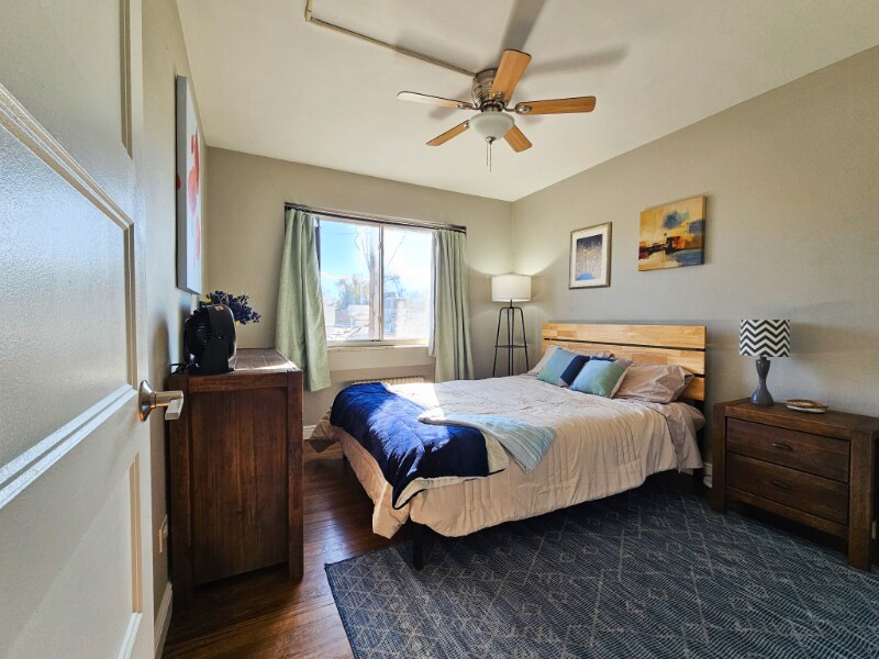 Building Photo - 1520 Glencoe St