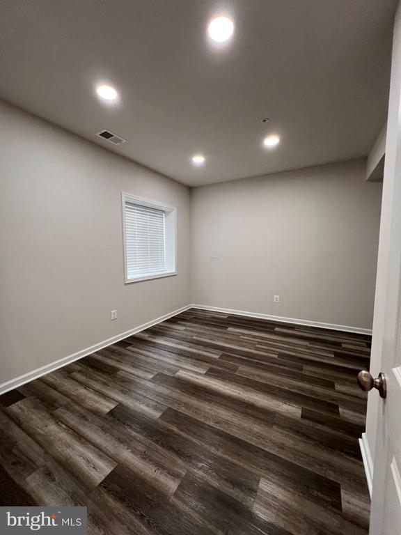 Building Photo - 9867 Selkie Ln