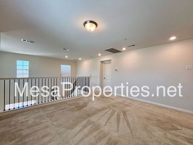 Building Photo - 12302 Del Sur St