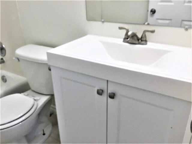 Building Photo - 56 S 350 W