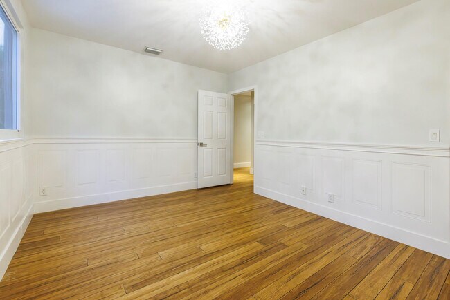 Building Photo - 4080 Lansing Ave