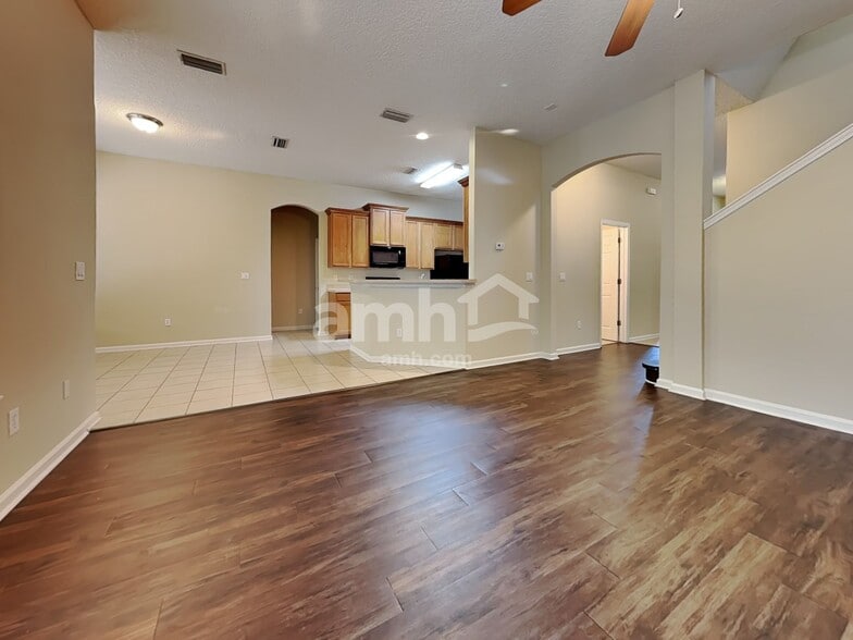 Building Photo - 8420 Candlewood Cove Trl