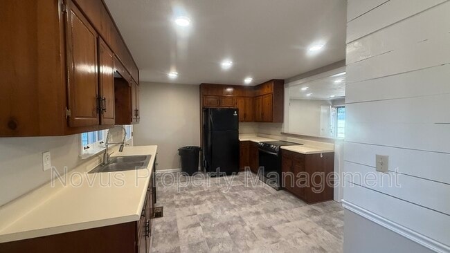 Building Photo - 290 Timber Ridge Trail