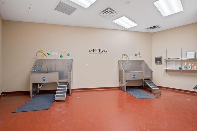 Building Photo - 1240 S 2nd St