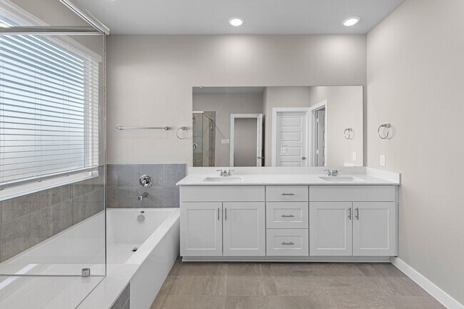 Building Photo - 1514 Blue Acer Dr