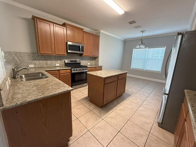 Building Photo - 816 Meandering Trail