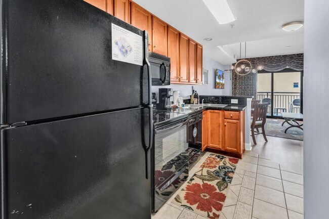 Building Photo - 2600 N Ocean Blvd