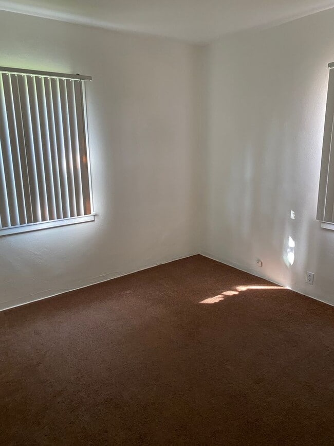 Building Photo - 1757 6th St