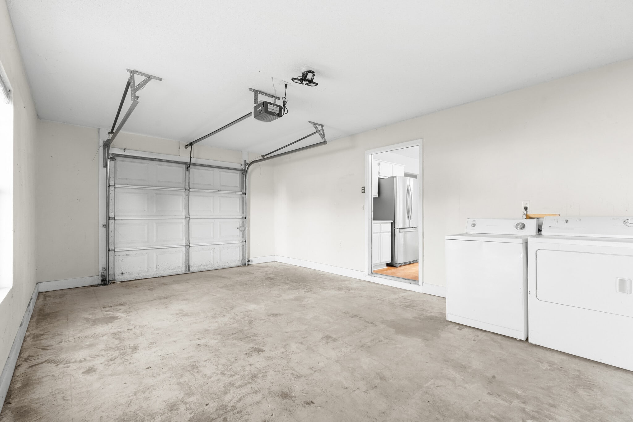 Building Photo - 306 Lawton Ct