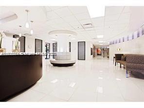 Building Photo - 1621 Collins Ave