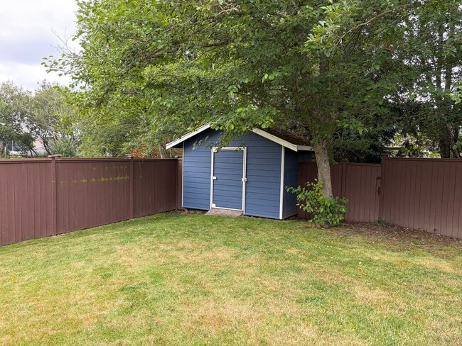 Building Photo - 1807 Copper Pond Pl