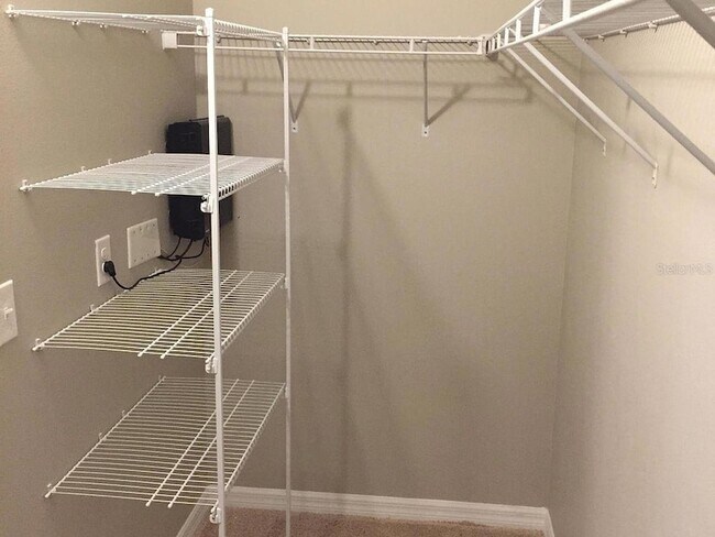 Building Photo - 3120 Oriole Dr